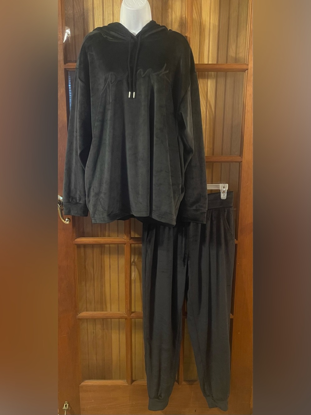 Plush Lightweight Hooded Volour Set - Black